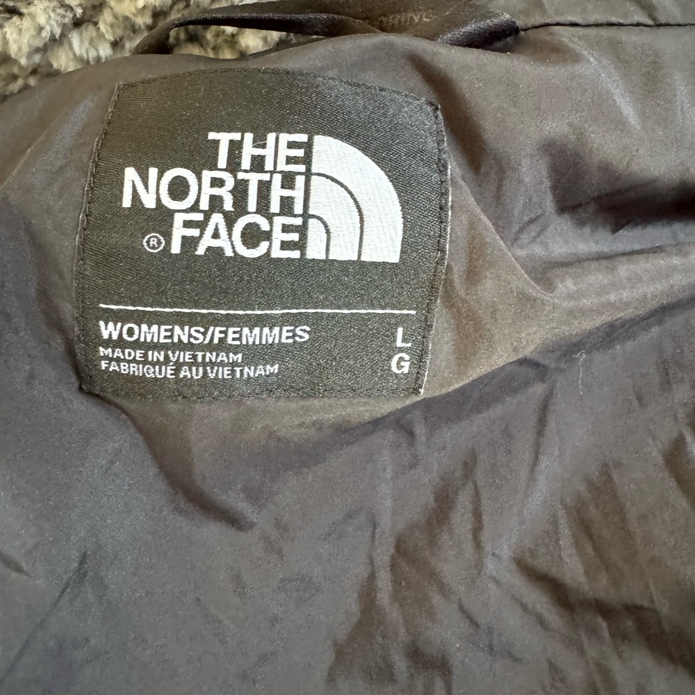 Barely Worn Still Like New! - image 2